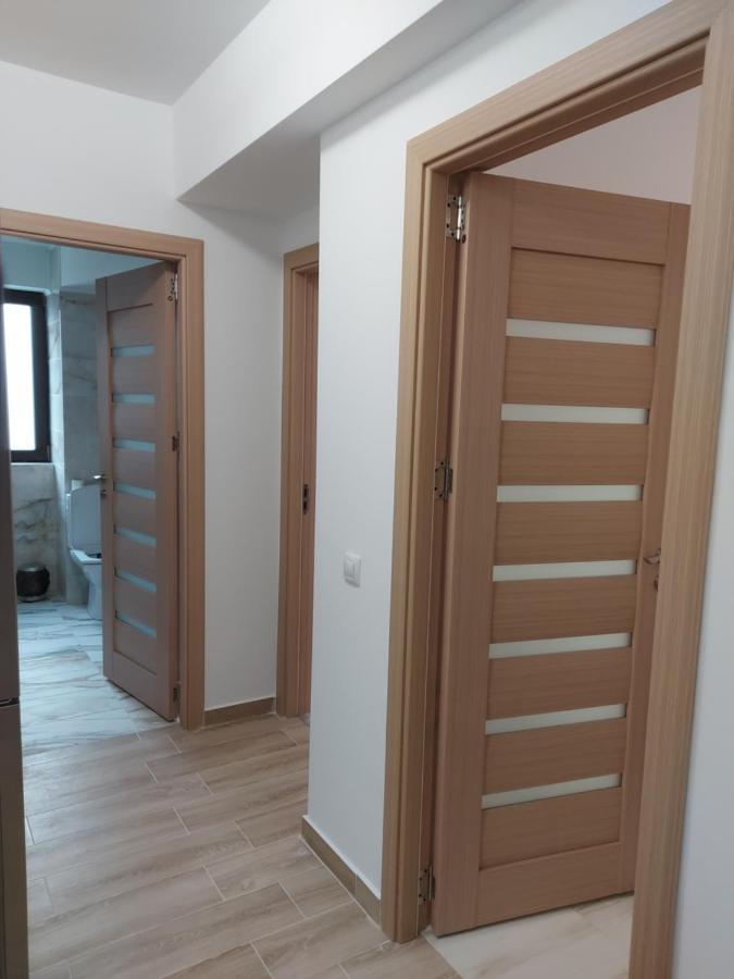 Bya Brown Apartman Valea Lupului  Kültér fotó
