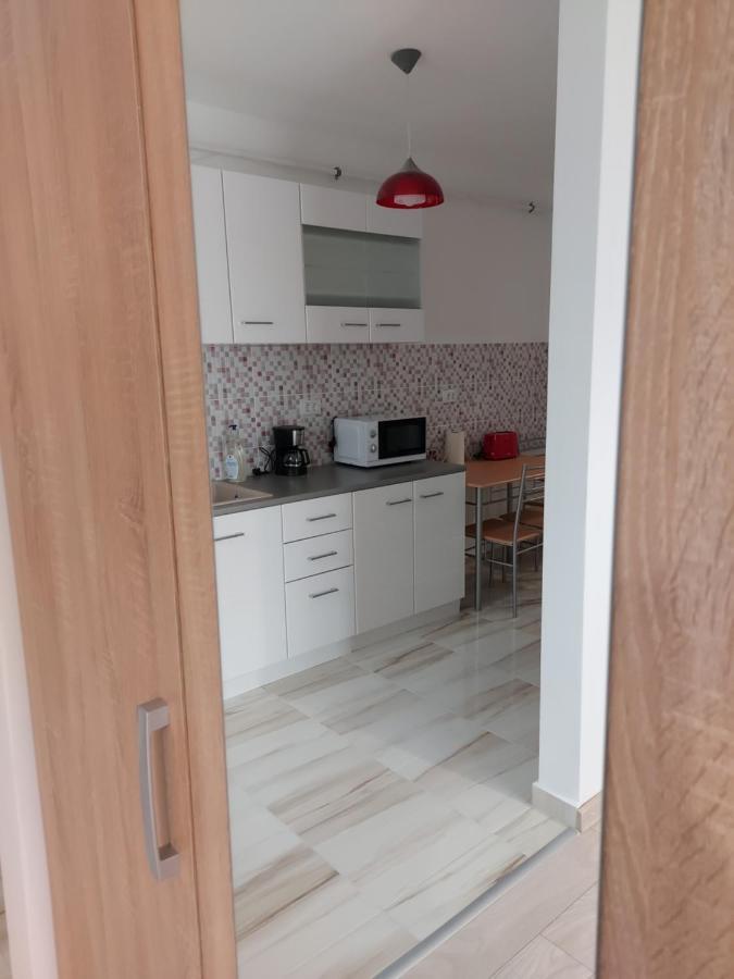 Bya Brown Apartman Valea Lupului  Kültér fotó